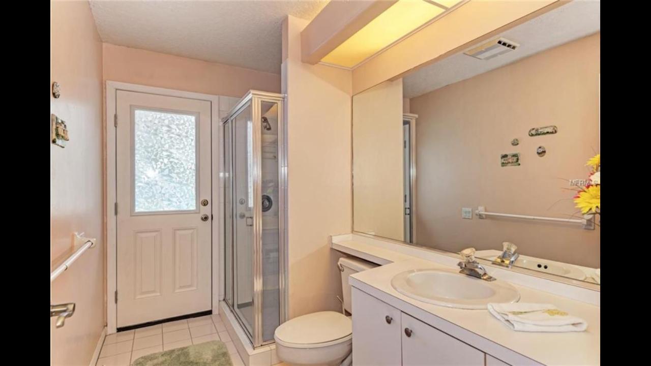 Beautiful Quiet Studio!! Sarasota Exterior photo